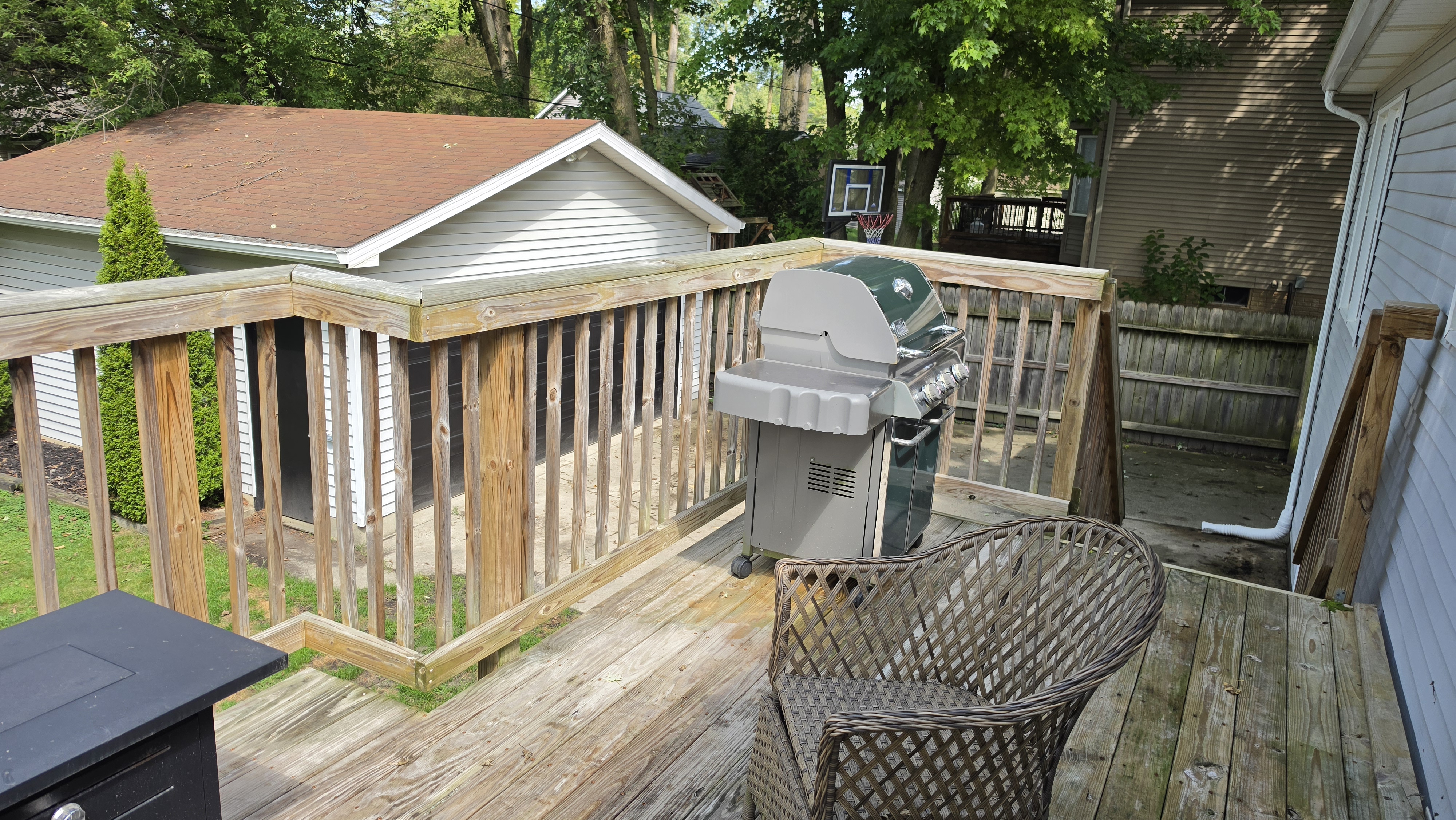 Deck at 1095 Seabury Drive